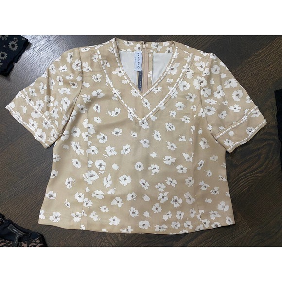 André Laug Roma Vintage 100% Silk, Lined Blouse Top ~ estimated to be‎ size S/M - Picture 4 of 5